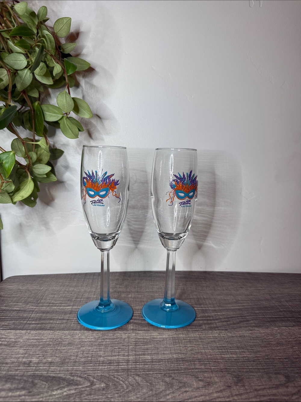 Rio Las Vegas Champagne Flutes Pair Carnival Mask Souvenir Glasses